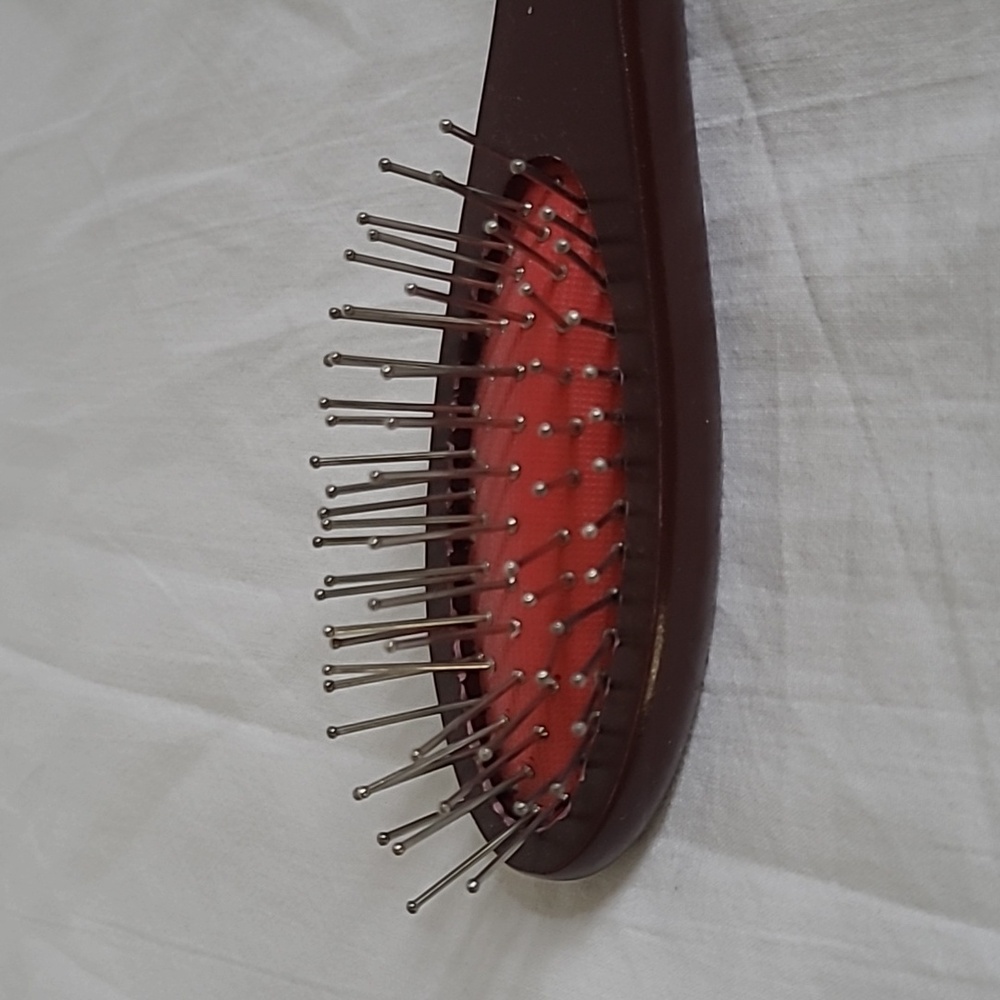 American Girl Doll Hairbrush and Sparkly Hair Pick - Picture 3 of 5